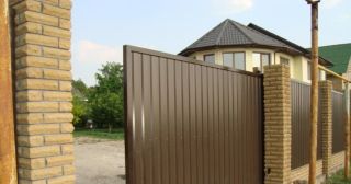 Купить откатные ворота из профнастила Кушва, цена от 1738 руб.