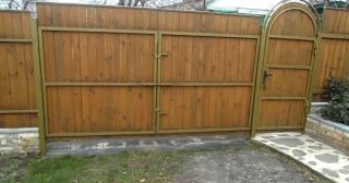 Купить распашные ворота деревянные Кушва, цена от 2709 руб.