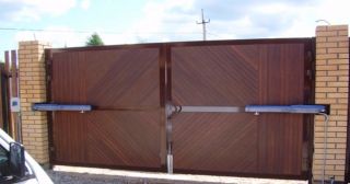 Купить распашные ворота из сэндвич-панелей Кушва, цена от 2709 руб.